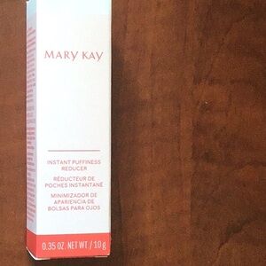 Mary Kay instant puffiness reducer